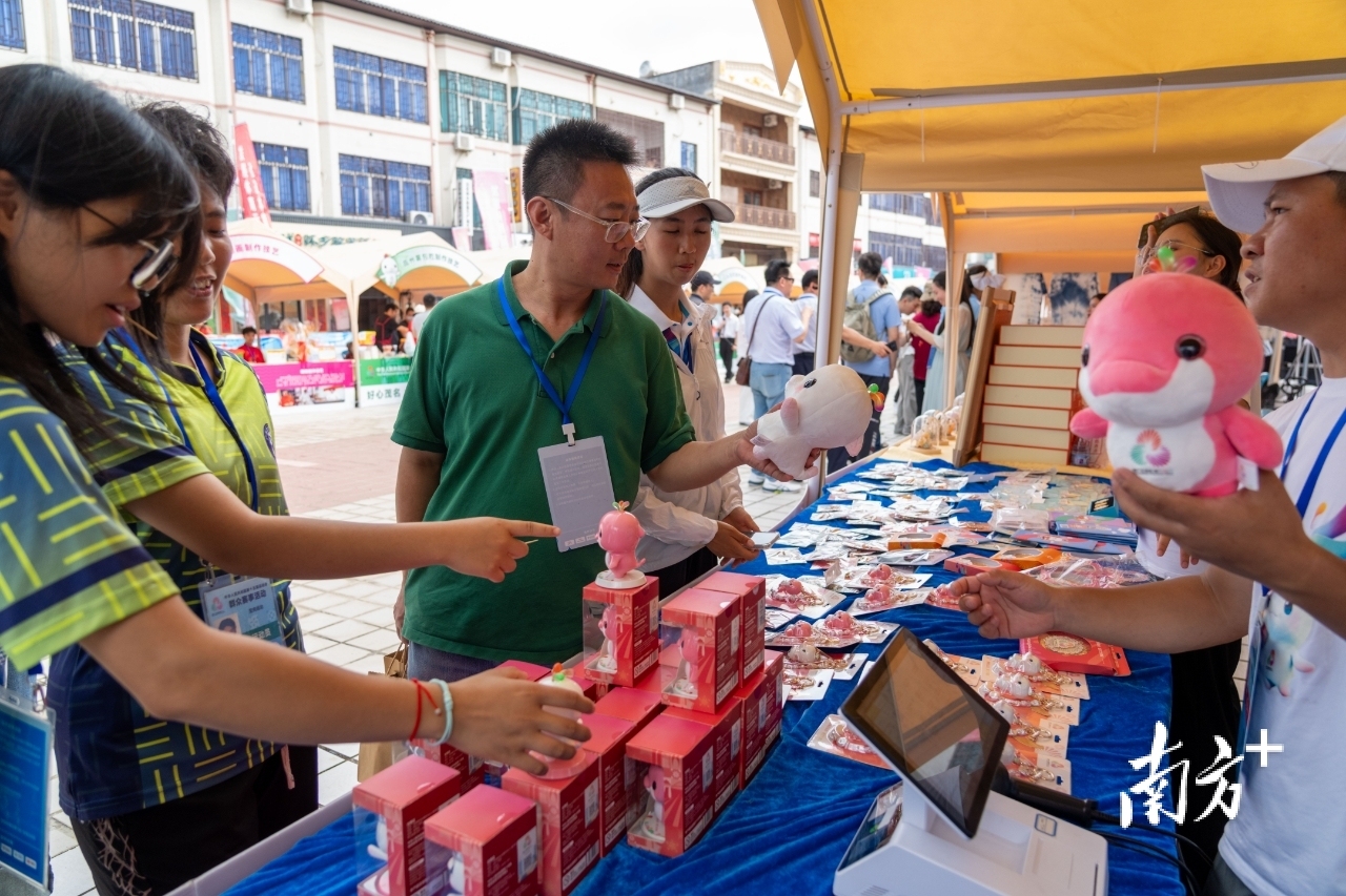 http://https://tyj.gd.gov.cn/tyxw_zyxw/content/93efec57af94479287951a997f7867d9_watermark.jpg